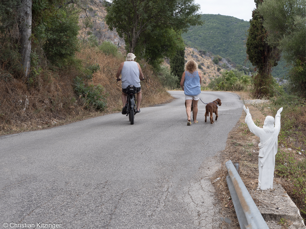 vers Perithia vers Perithia